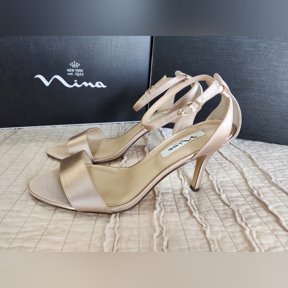 Nina Women's Venetia Evening High Heels, Size 10, Champagne - Picture 3 of 10